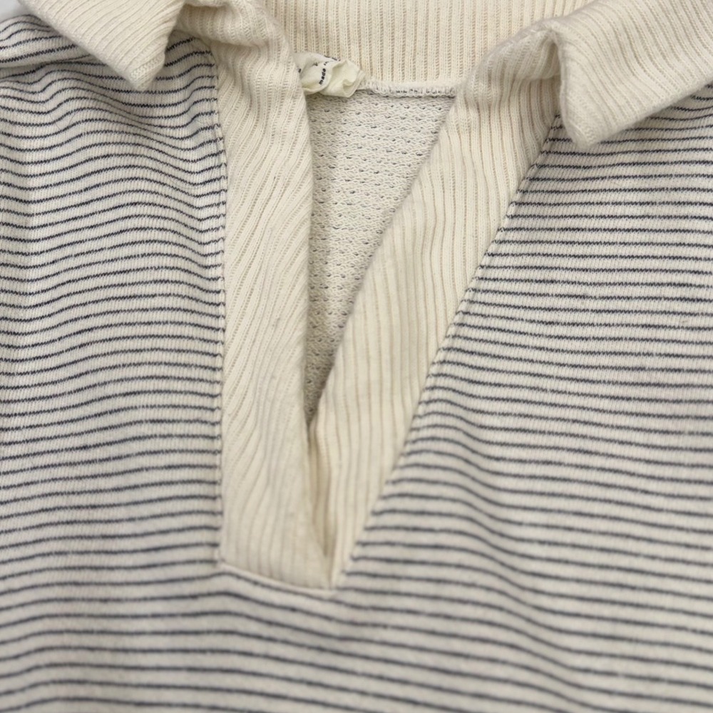 By Together Striped Collared Sweatshirt Cropped V-Neck Size M Coastal Pullover - Picture 6 of 15